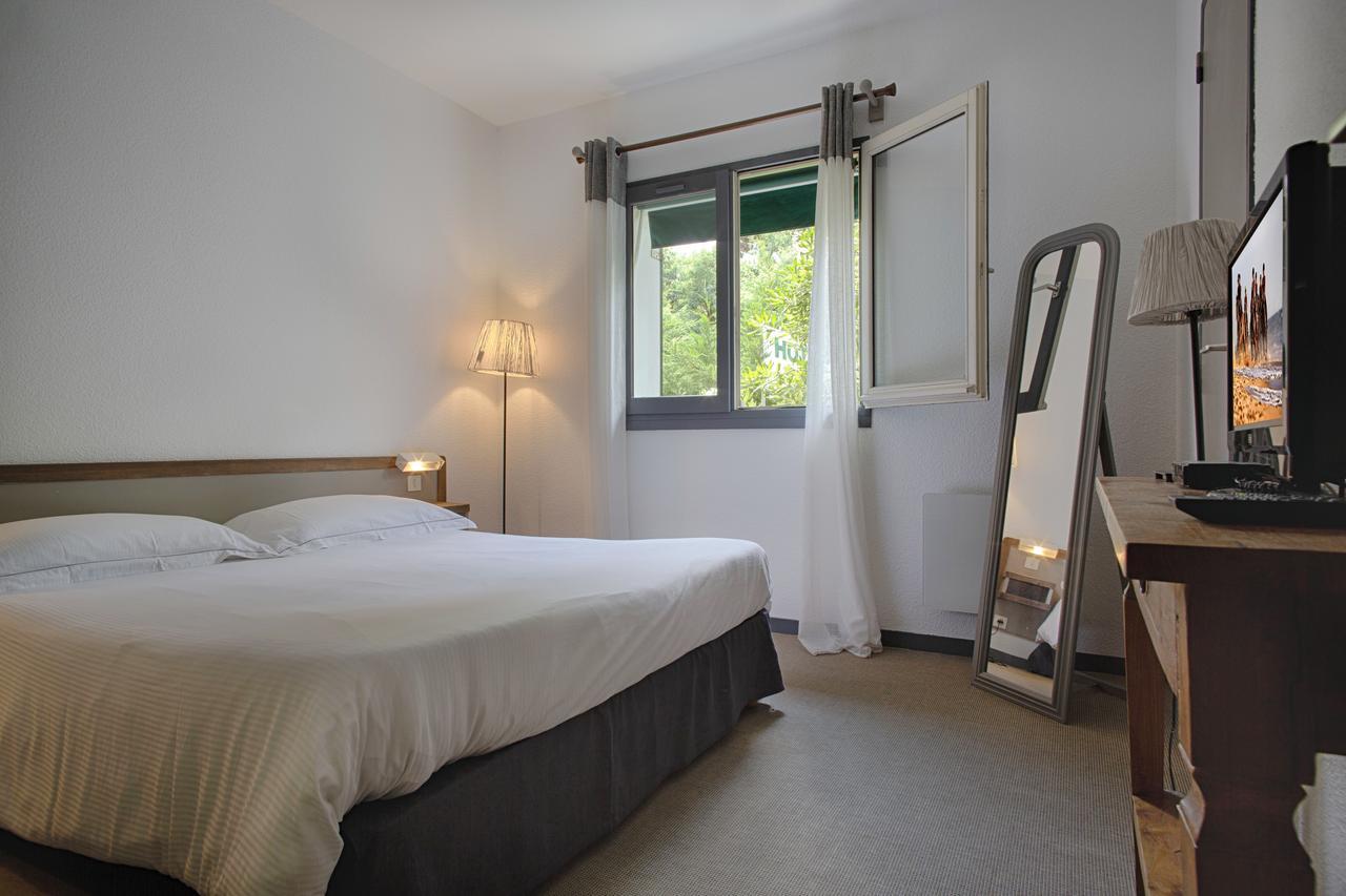Hotel Residence Le Sporting Lège-Cap-Ferret Kamer foto