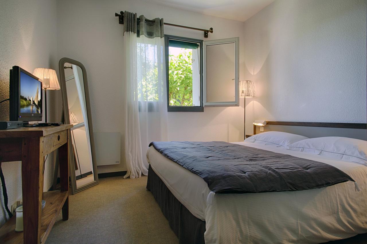 Hotel Residence Le Sporting Lège-Cap-Ferret Kamer foto